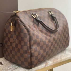 Authentic Louis Vuitton Speedy bag